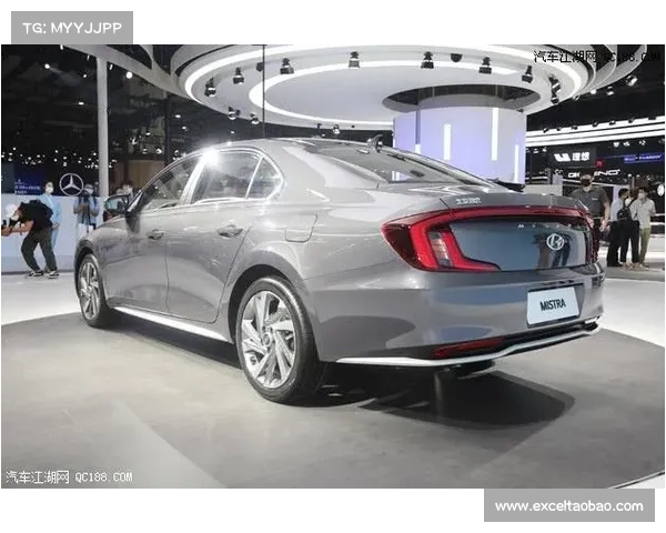 NEDC续航520公里，配双12.3寸屏幕，试驾现代名图纯电